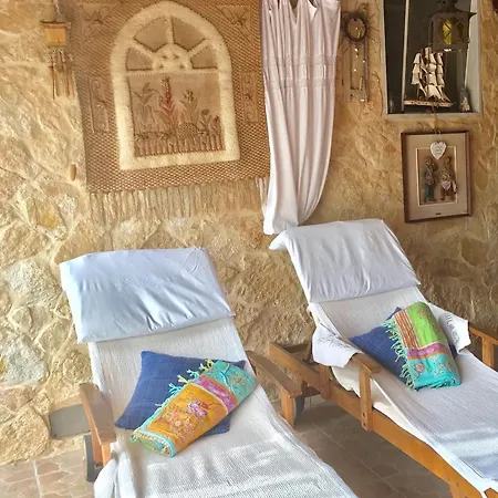 La E Bella Aci Trezza