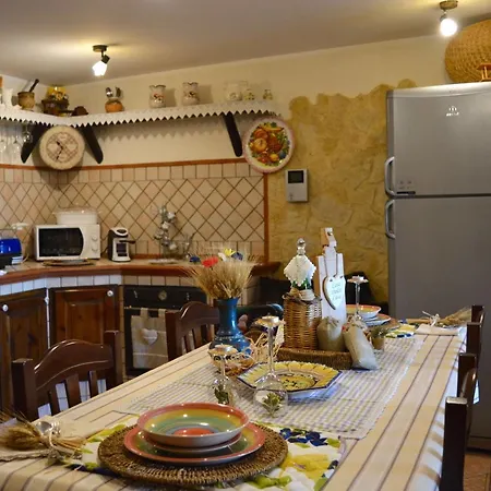 La E Bella Bed & Breakfast Aci Trezza