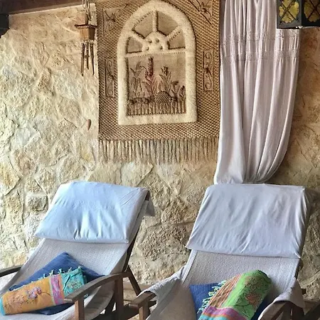 La E Bella Bed & Breakfast *